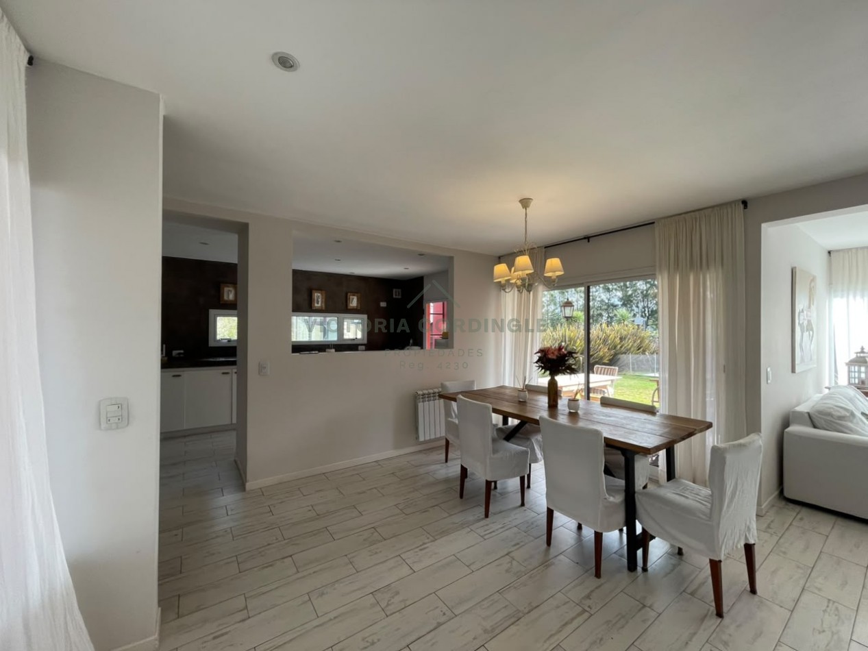 VENTA | CASA 4 AMBIENTES | TIERRAS DEL MAR | PISCINA