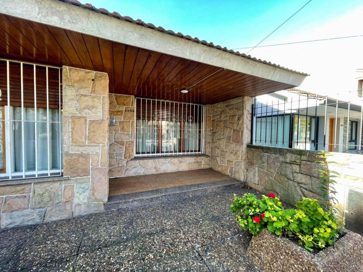 VENTA | CHALET 3 AMBIENTES | DEPENDENCIA | QUINCHO | COCHERA | 