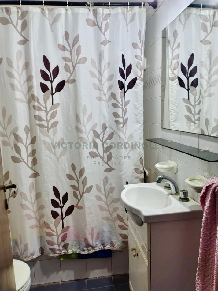 VENTA | CHALET 5 AMBIENTES | PARQUE LURO