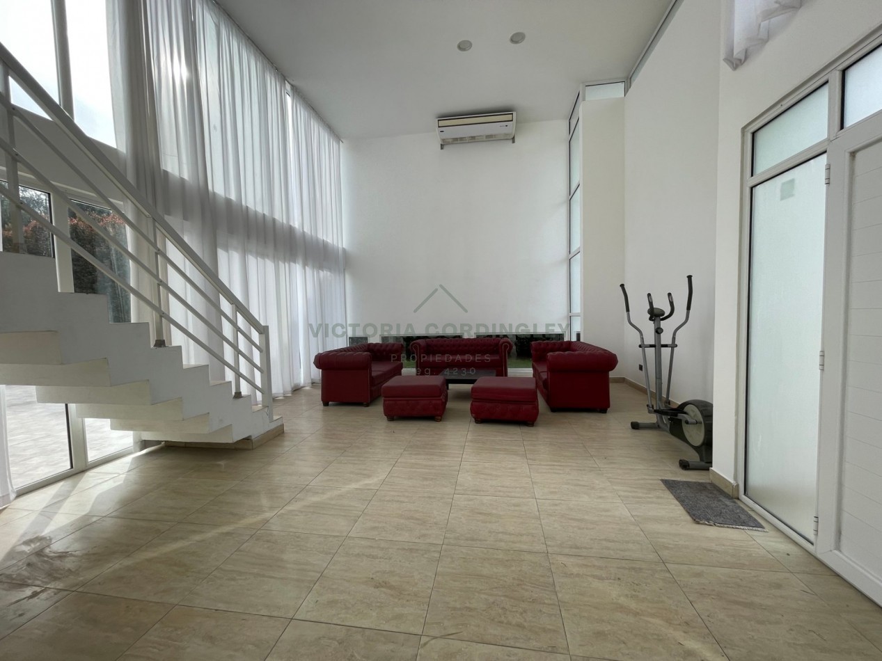 VENTA | CASA 4 AMBIENTES | PILETA CLIMATIZADA | RUMENCO