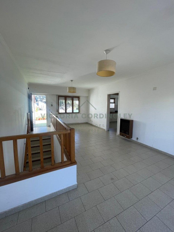 ALQUILER 12 MESES | DUPLEX 3 AMBIENTES | COCHERA | VILLA PRIMERA