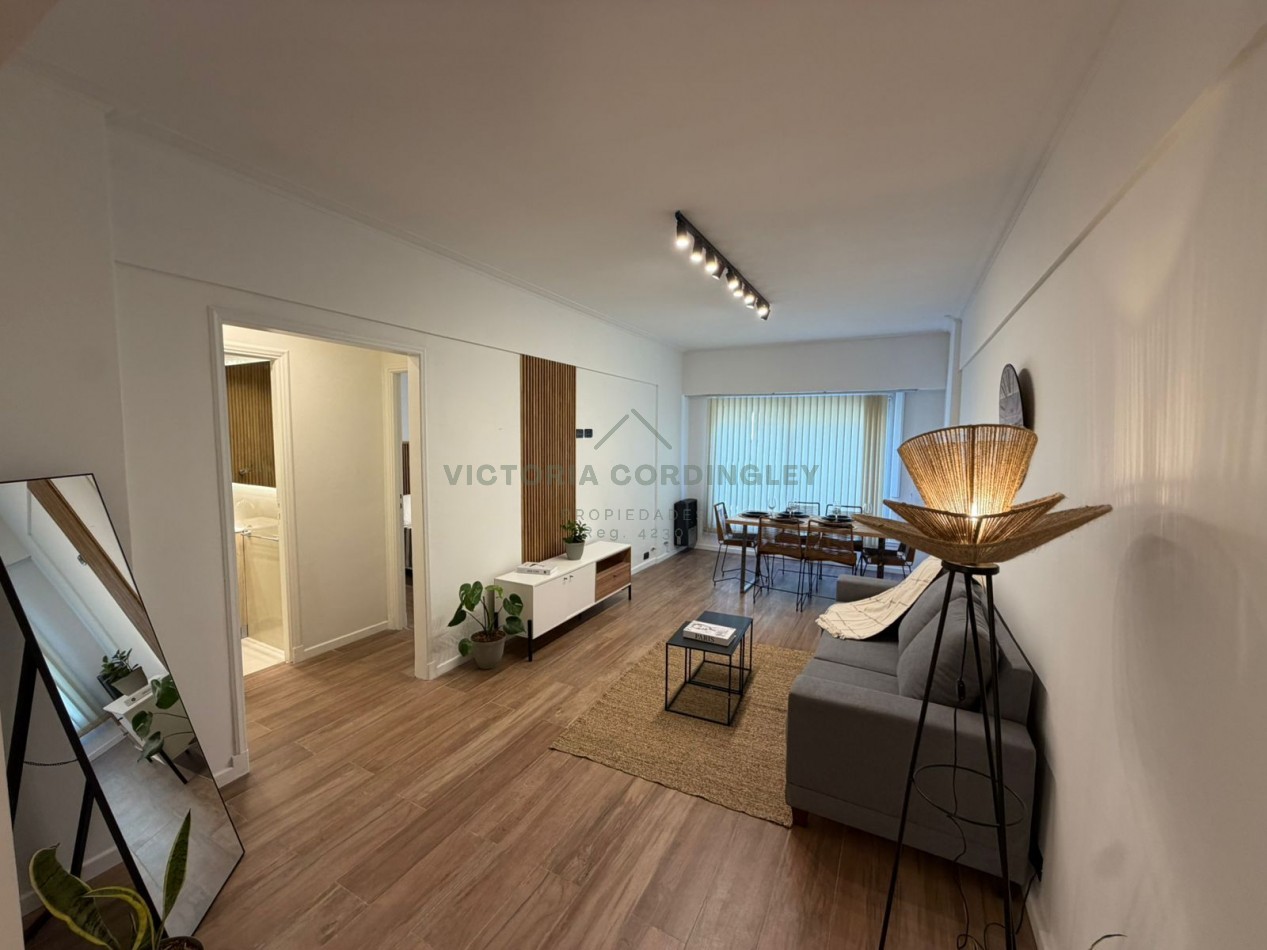 VENTA | DEPARTAMENTO TRES AMBIENTES | BALCON FRANCES | CENTRO