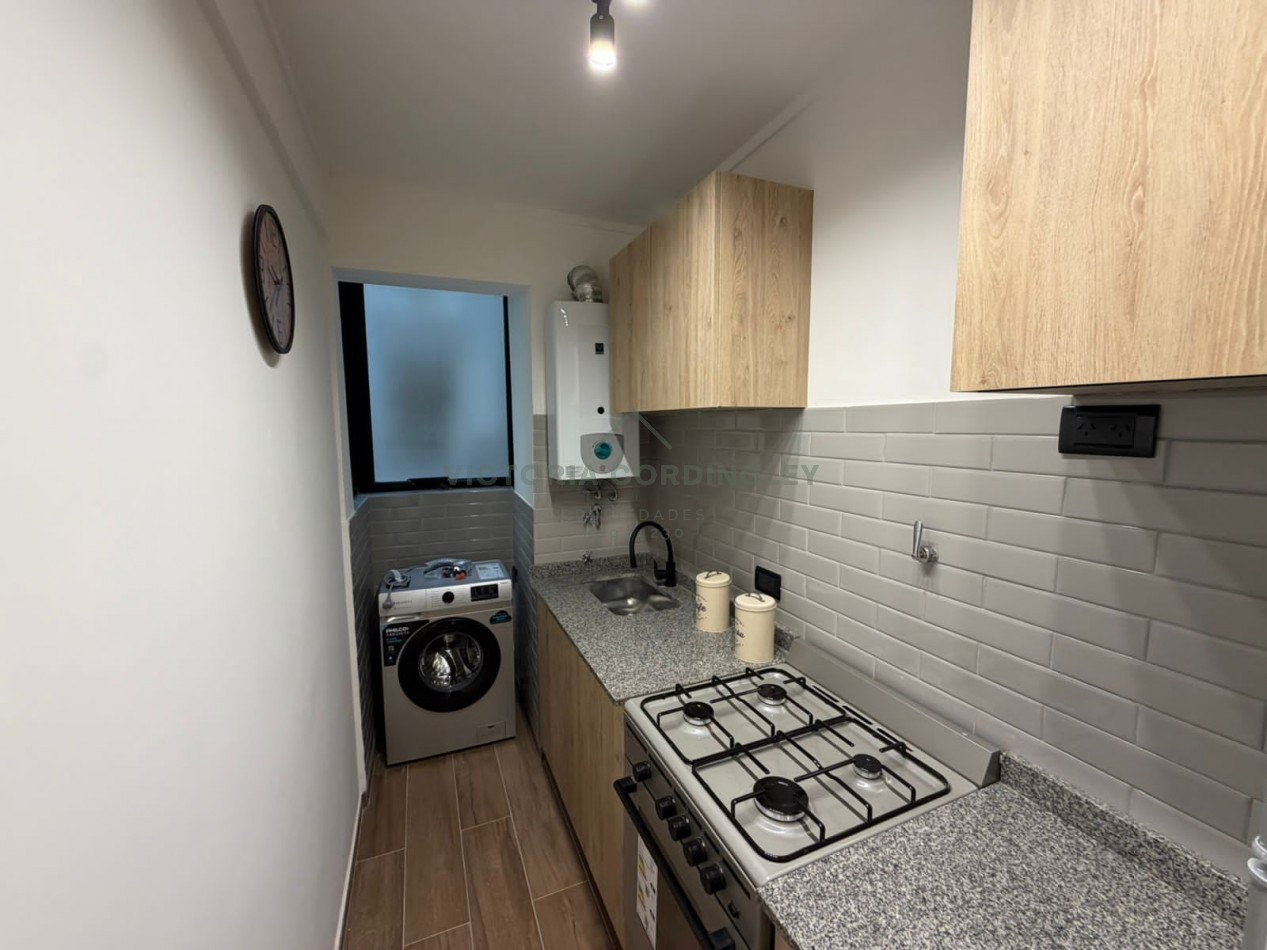 VENTA | DEPARTAMENTO DOS AMBIENTES | BALCON | CENTRO
