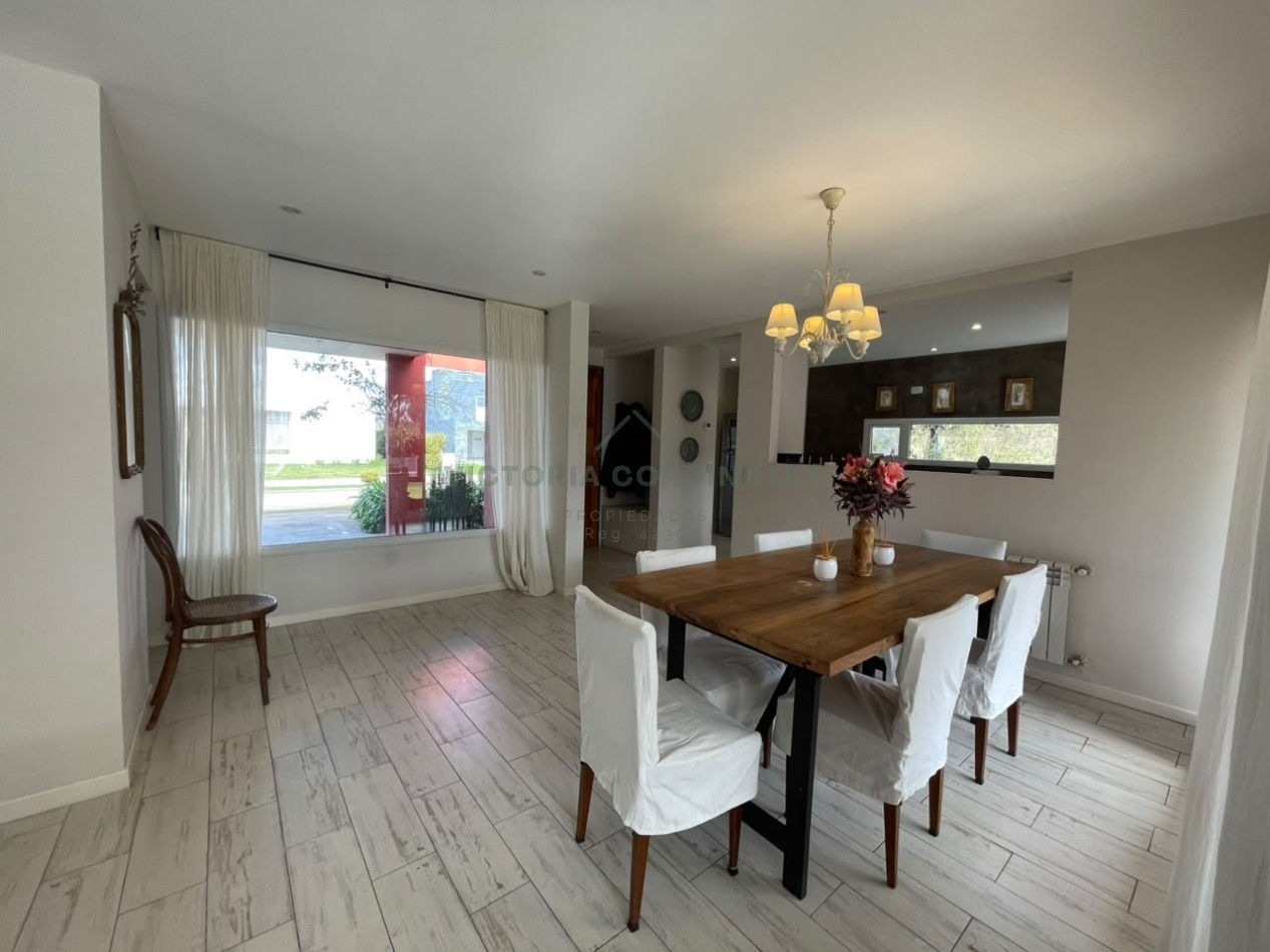 VENTA | CASA 4 AMBIENTES | TIERRAS DEL MAR | PISCINA
