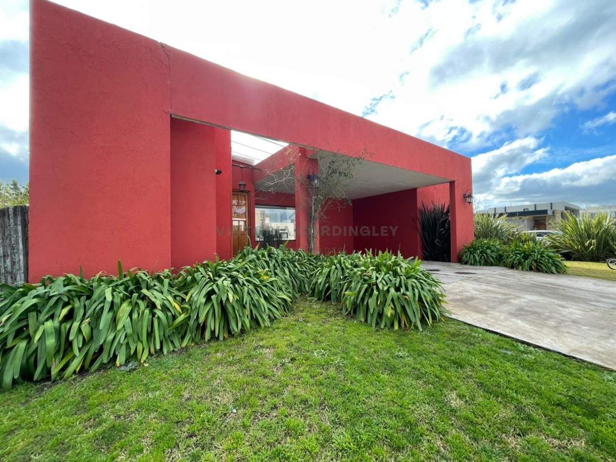 VENTA | CASA 4 AMBIENTES | TIERRAS DEL MAR | PISCINA