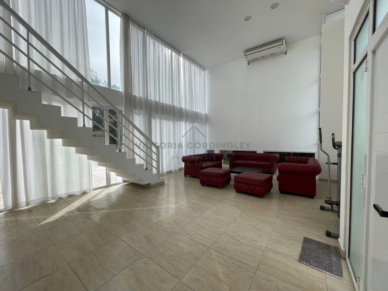 VENTA | CASA 4 AMBIENTES | PILETA CLIMATIZADA | RUMENCO