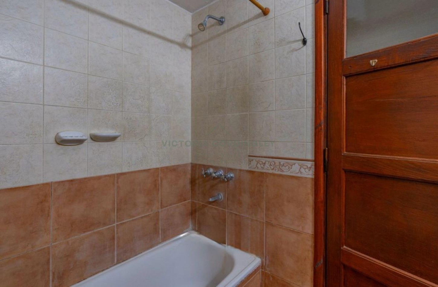 VENTA | CASA 4 AMBIENTES | COCHERA | ZONA GUEMES