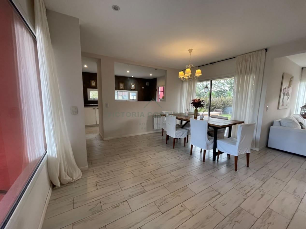 VENTA | CASA 4 AMBIENTES | TIERRAS DEL MAR | PISCINA