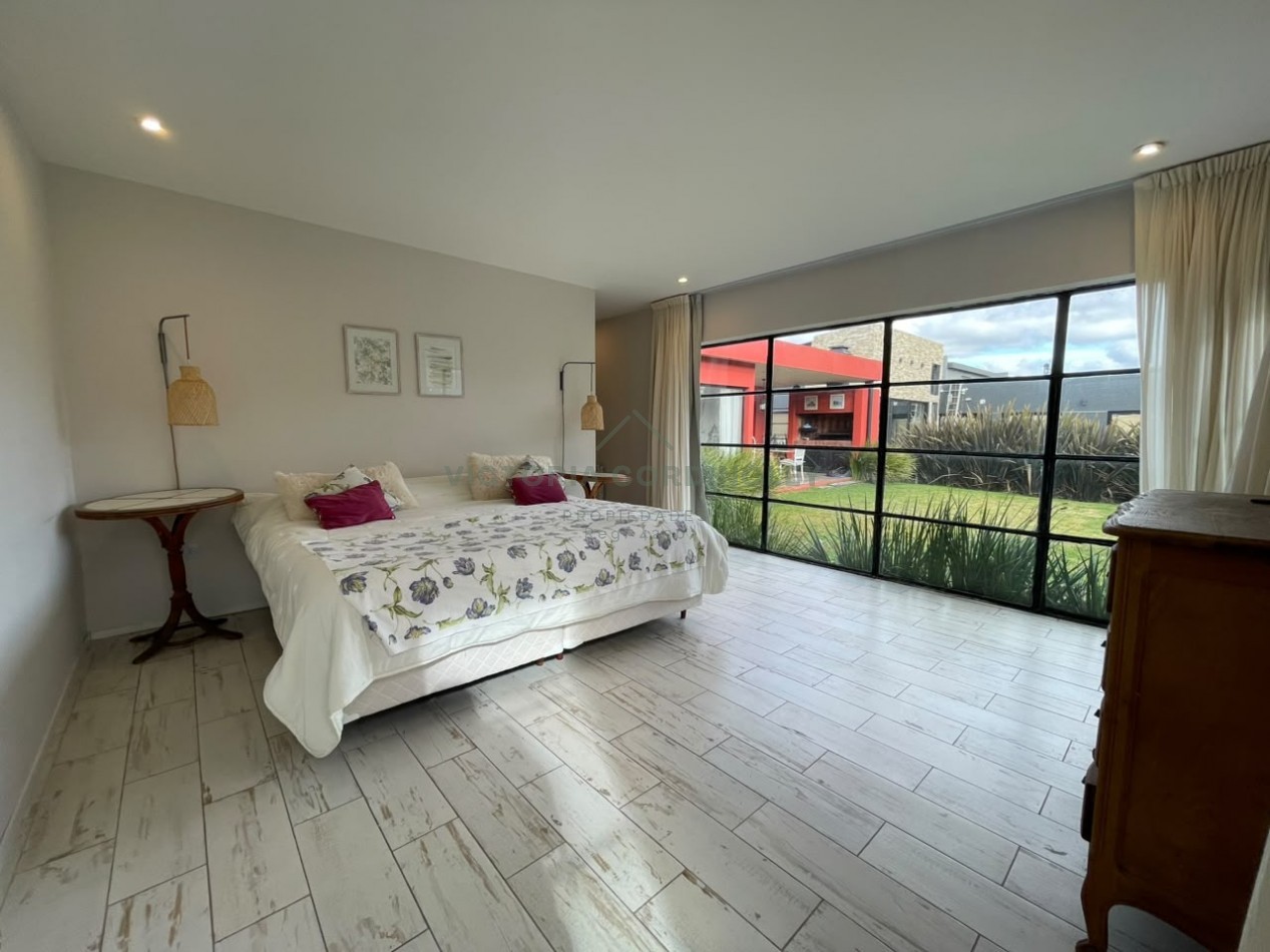 VENTA | CASA 4 AMBIENTES | TIERRAS DEL MAR | PISCINA