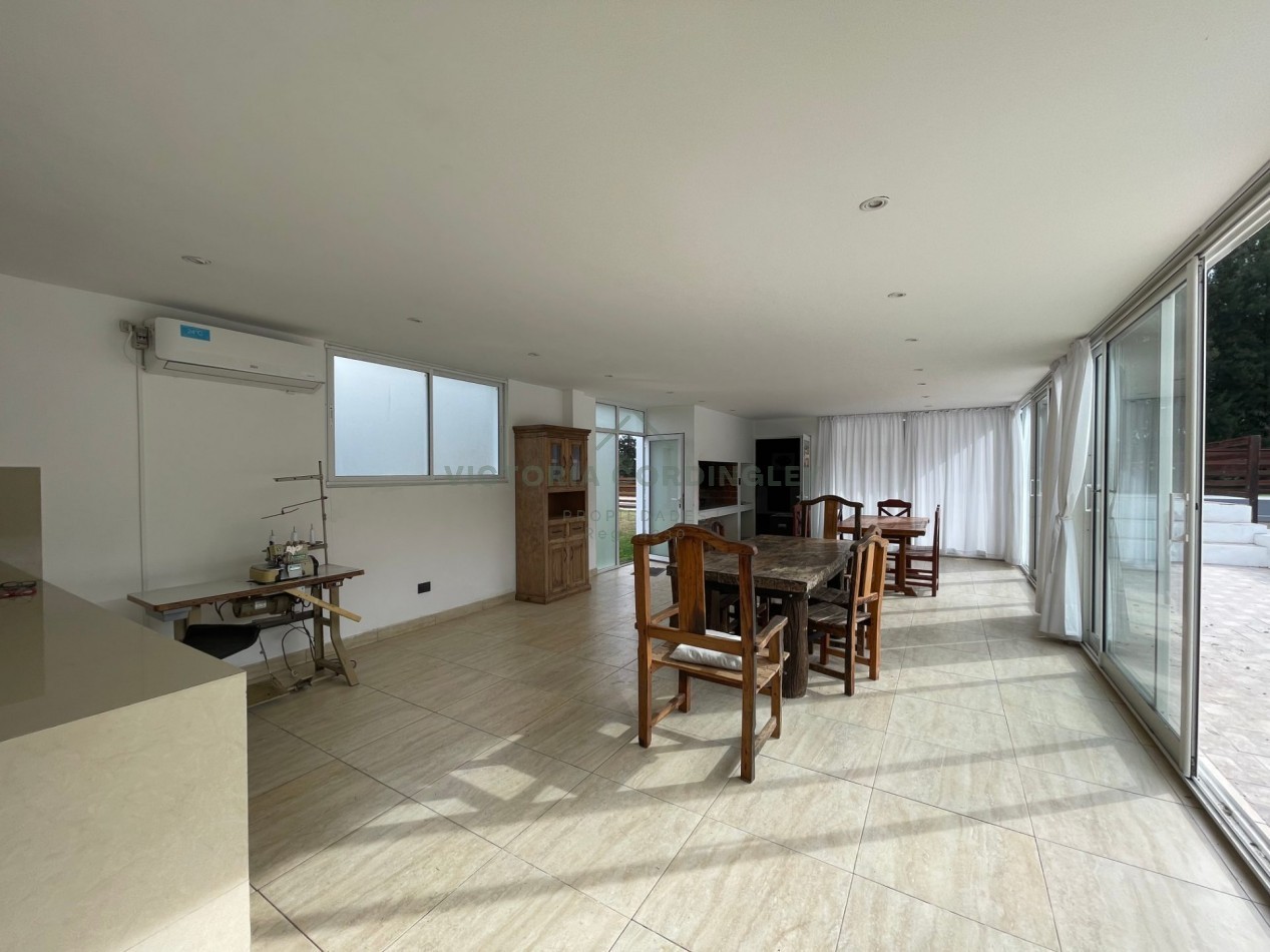 ALQUILER 24 MESES | CASA 4 AMBIENTES | PILETA CLIMATIZADA | RUMENCO