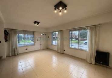 ALQUILER 24 MESES | CASA 3 AMBIENTES | COCHERA | PARRILLA | LOS PINARES